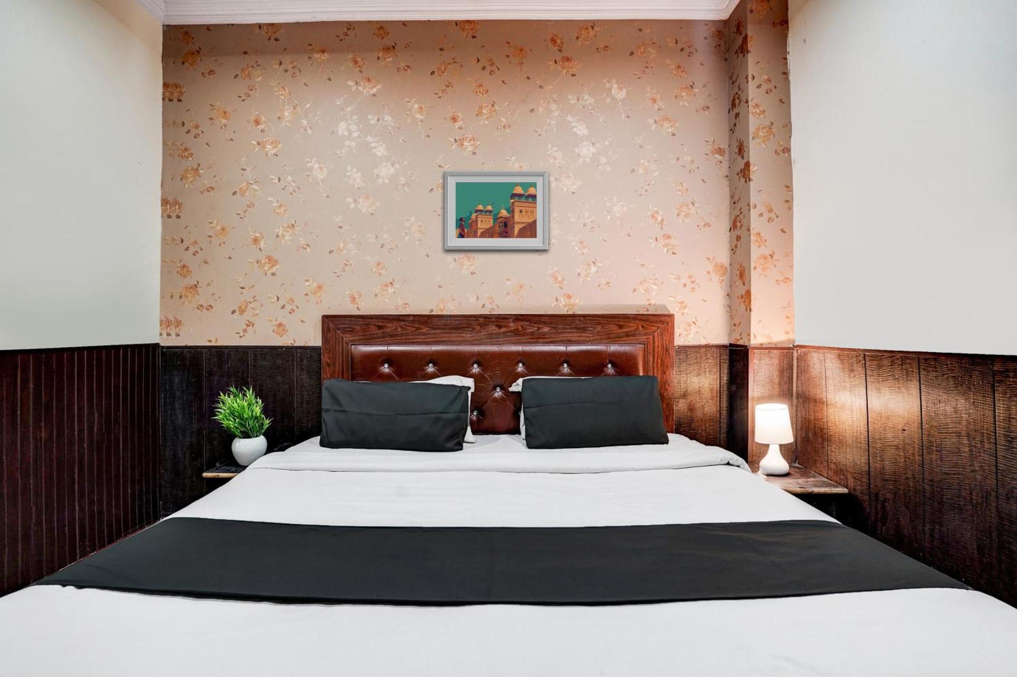 Super Hotel O Bg Hotel Faridabad Extérieur photo